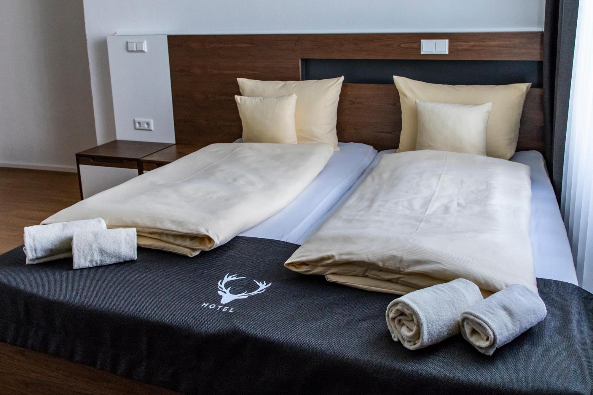 Hotel Jaegerhaus In Singen Am Hohentwiel ภายนอก รูปภาพ
