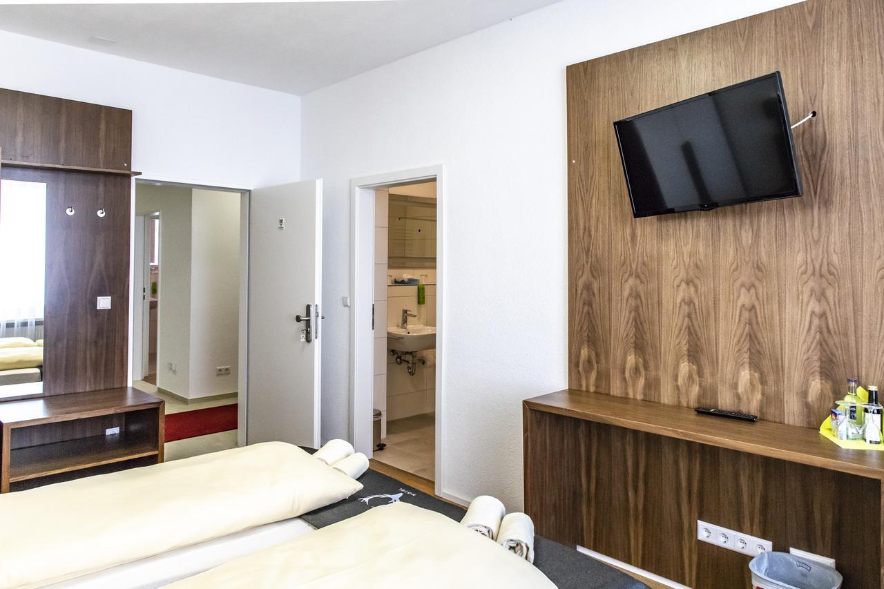 Hotel Jaegerhaus In Singen Am Hohentwiel ภายนอก รูปภาพ